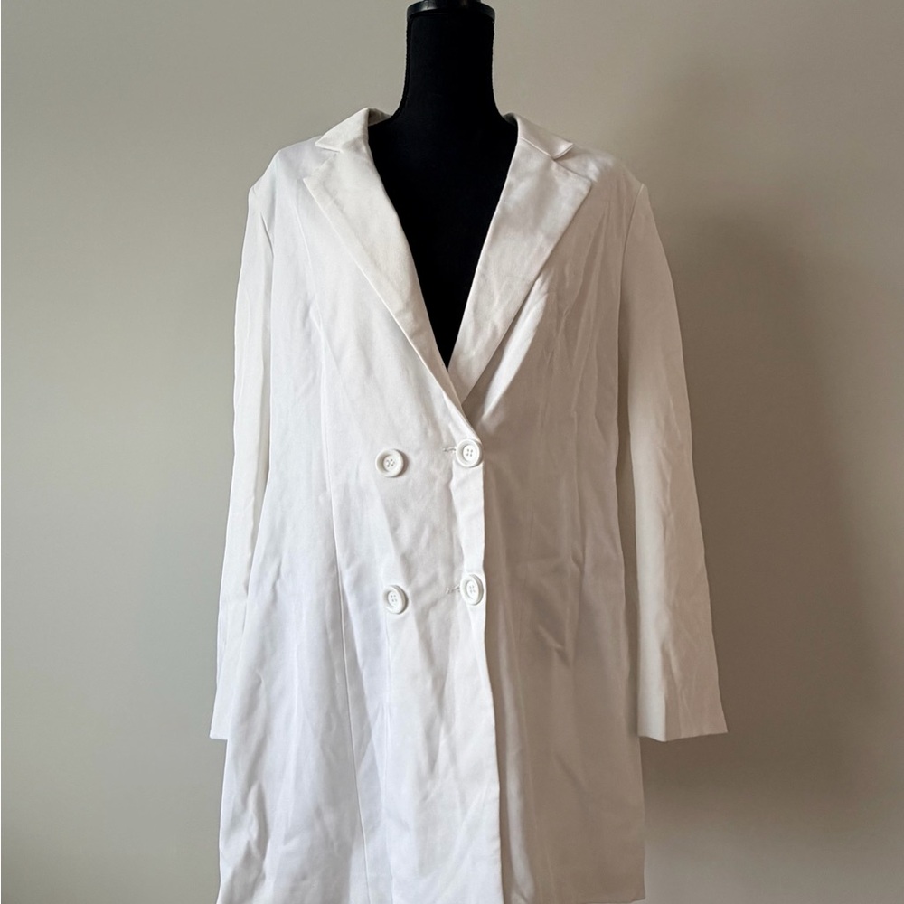 Boohoo Crisp White Textured Fabric